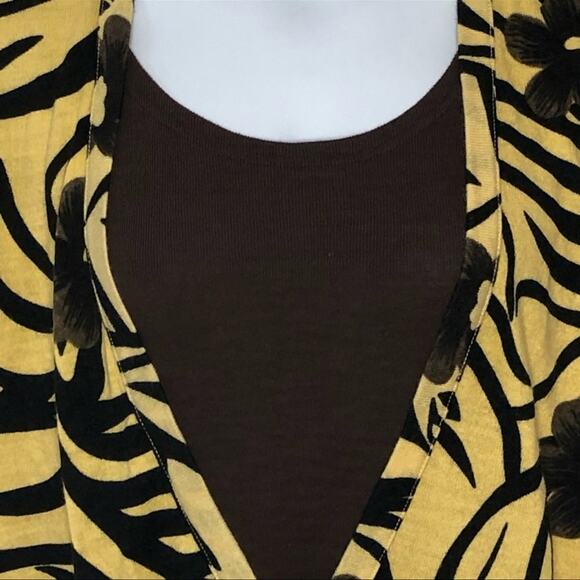 C.D. Daniels Plus Size 2-In-1 Cardigan Set Size 1X - Picture 8 of 13